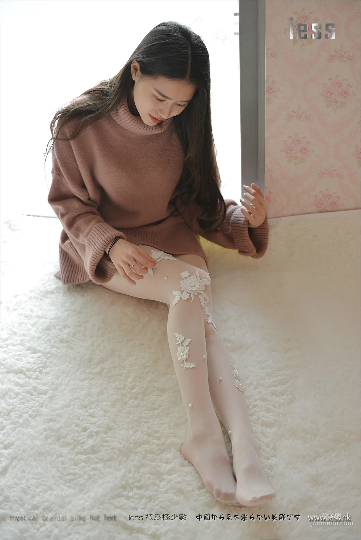 Silk Stockings Bento 083 Jia Jia Snow Lotus [IESS] Photo Set photo 21