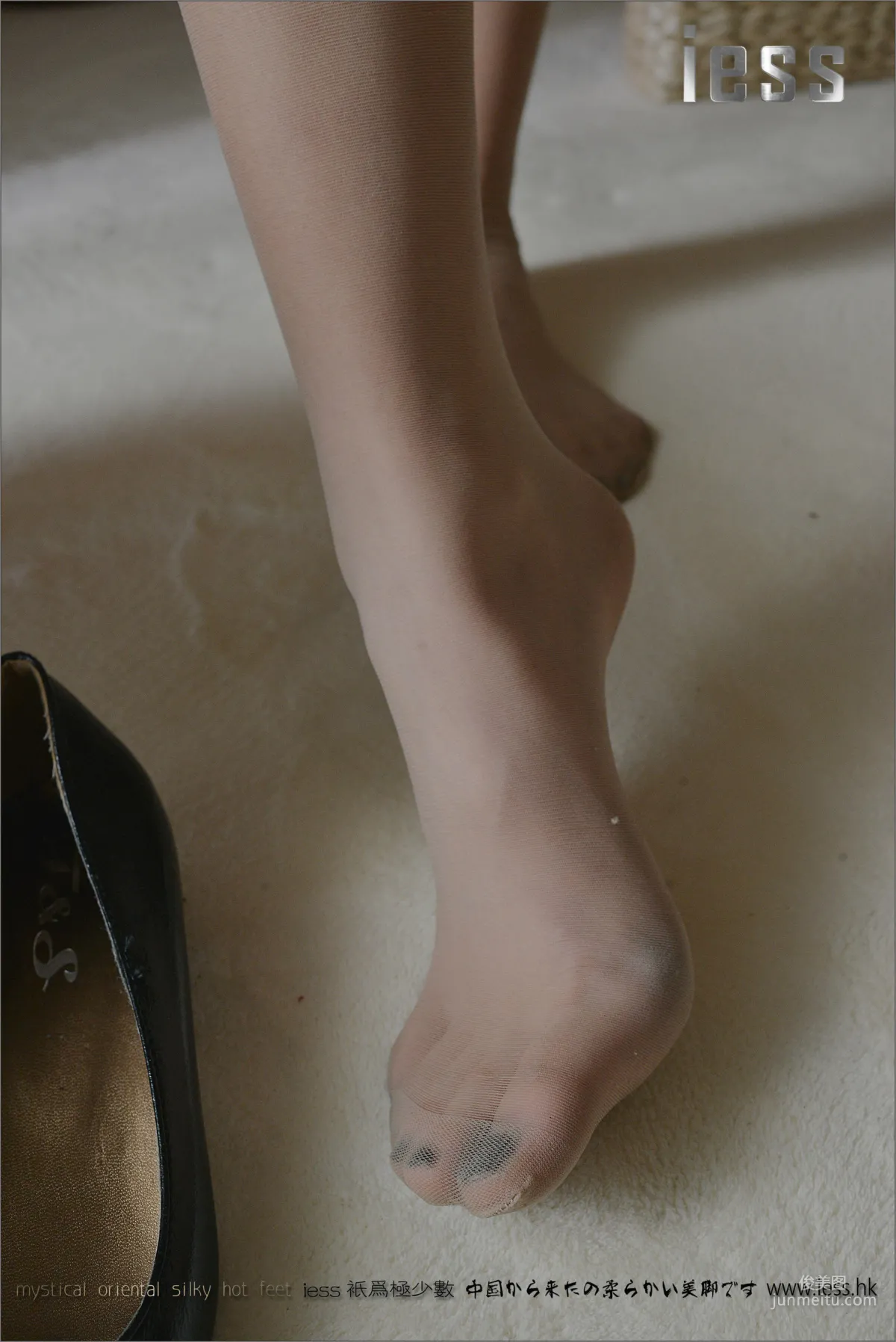 Silk Feet Bento 056 Xiao Xiao, Goddess Interpretation ES6 and Flats [IESS] Photo Set photo 62