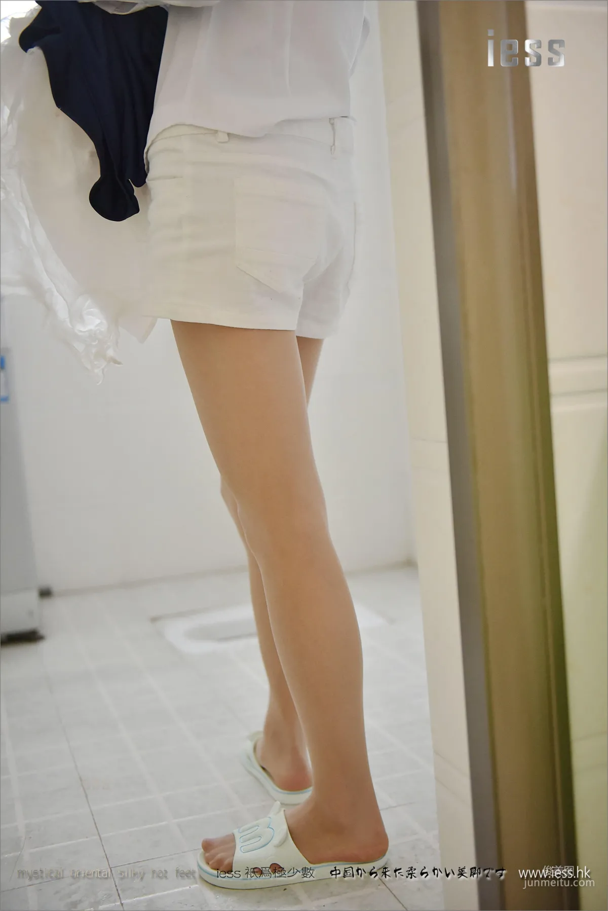 Silk Feet Bento 101 Xiao Liu Silk Feet Scene Story 7《Sister's Weekend》-part3 Laundry [IESS] Photo Set photo 34