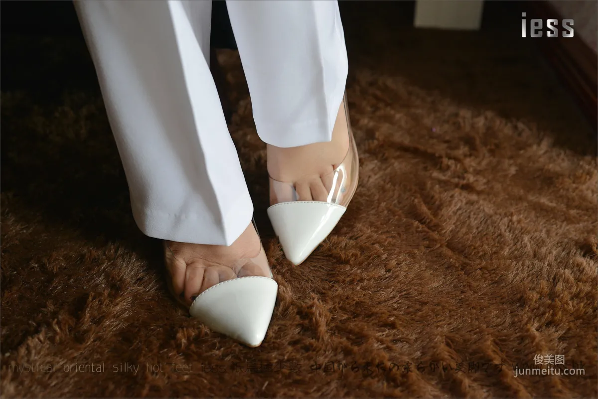 Silk Feet Bento 058 Xuan Nian Collection - Bare Feet High Heels [IESS] Photo Set photo 58
