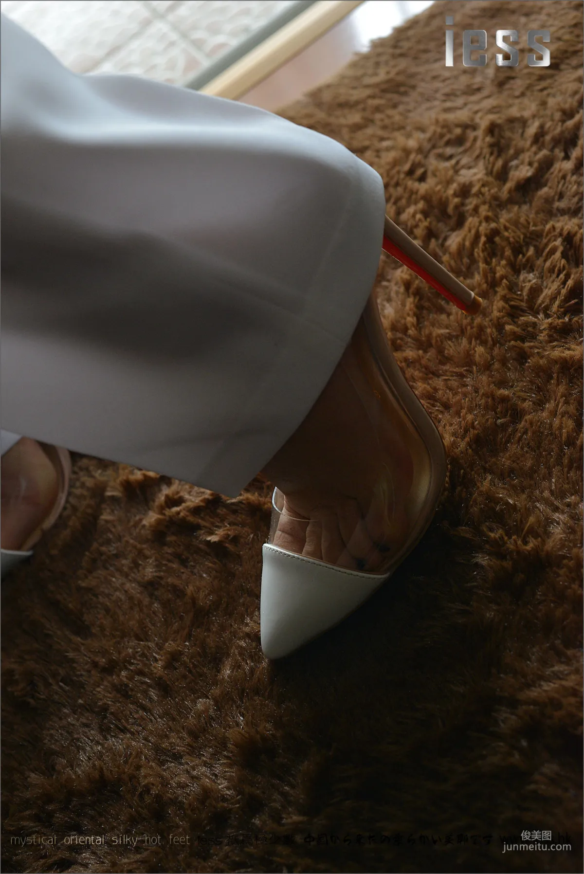 Silk Feet Bento 058 Xuan Nian Collection - Bare Feet High Heels [IESS] Photo Set photo 66