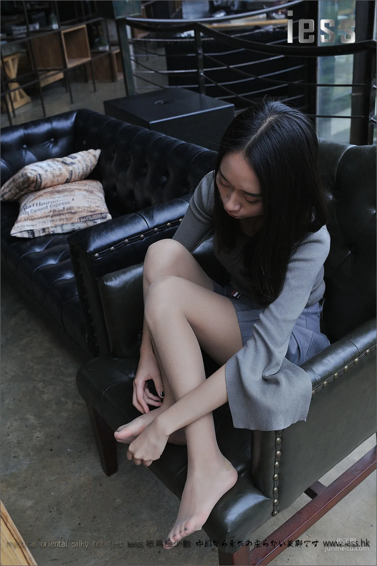 Silk Stockings Bento 057 Xiao C "Ultra Thin Nude Stockings and Black High Heels" [IESS] Photo Set photo 78