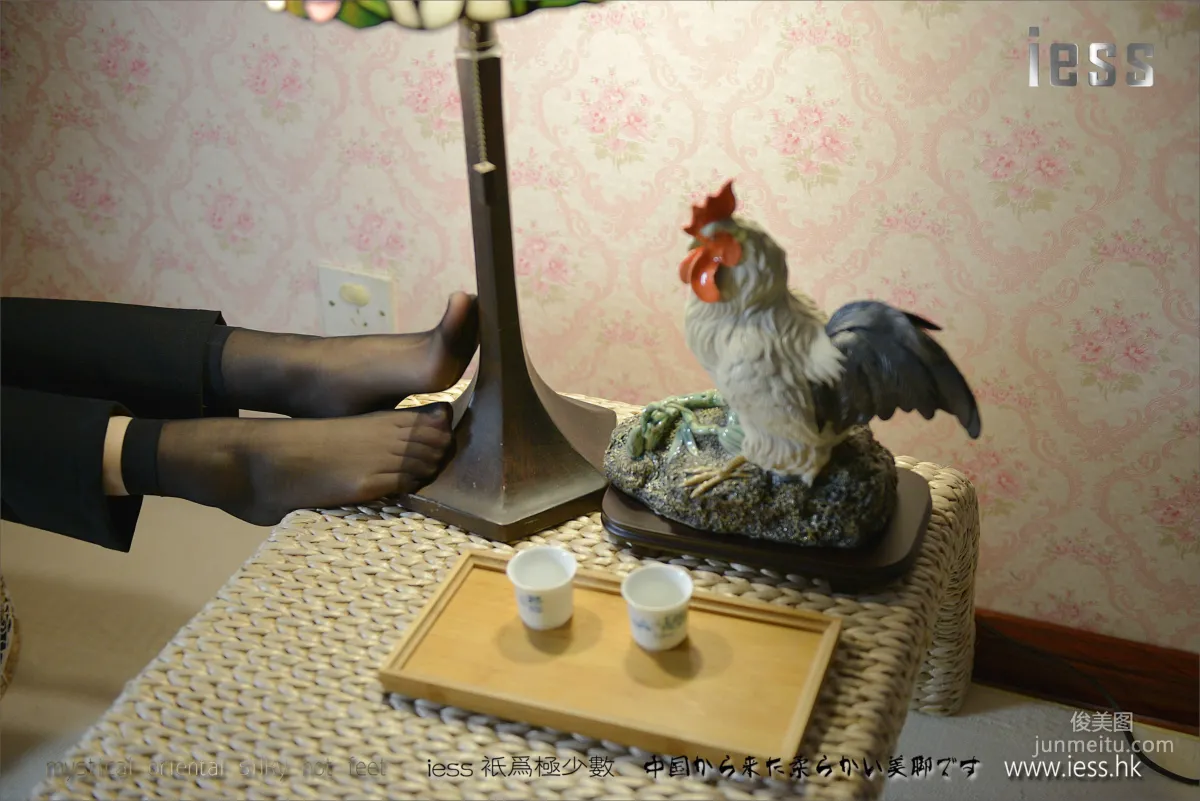 Stockings Bento 063 Xiao Xi "Short Stockings Under the Desk Lamp" [IESS] Photo Set photo 9