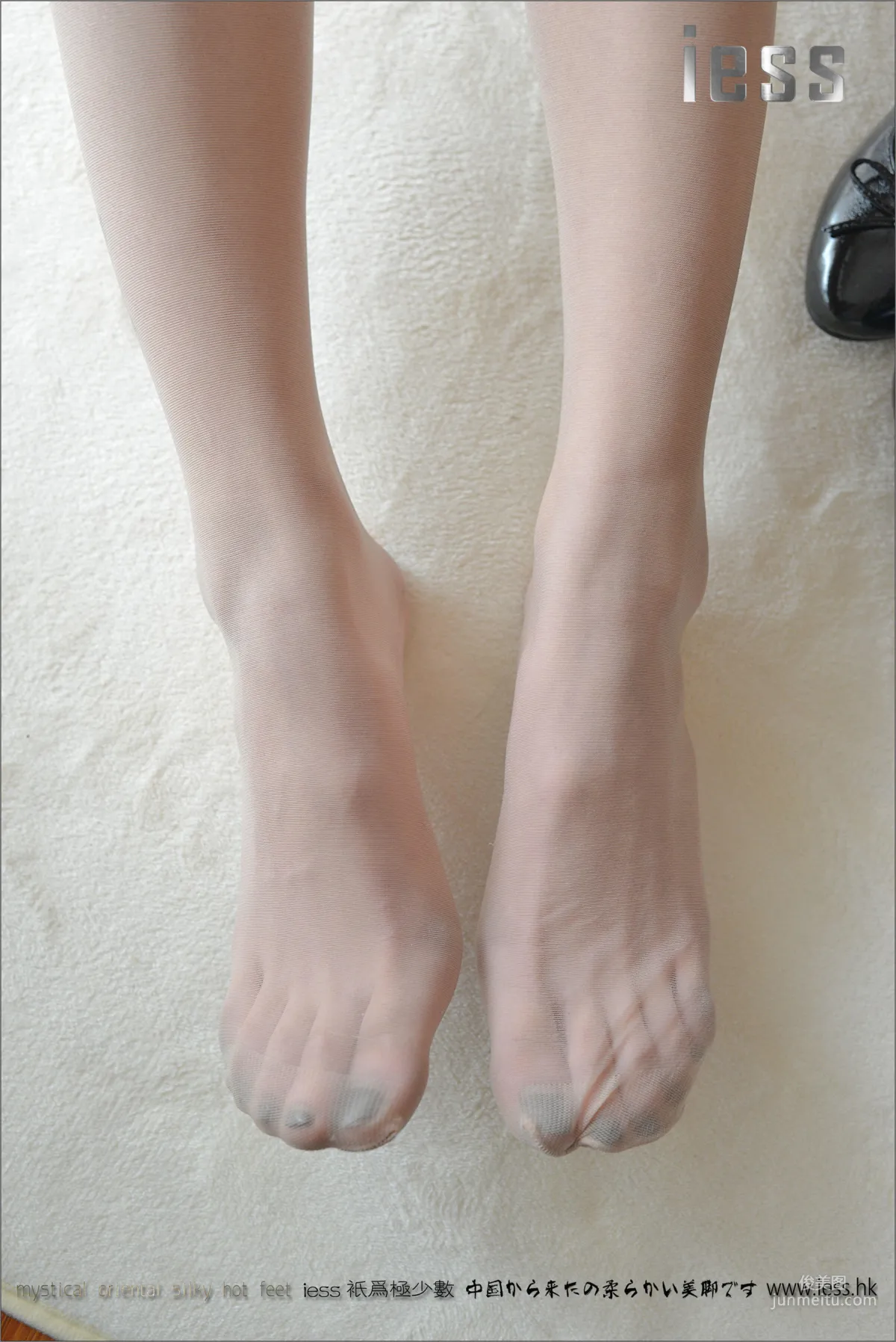 Silk Feet Bento 056 Xiao Xiao, Goddess Interpretation ES6 and Flats [IESS] Photo Set photo 43