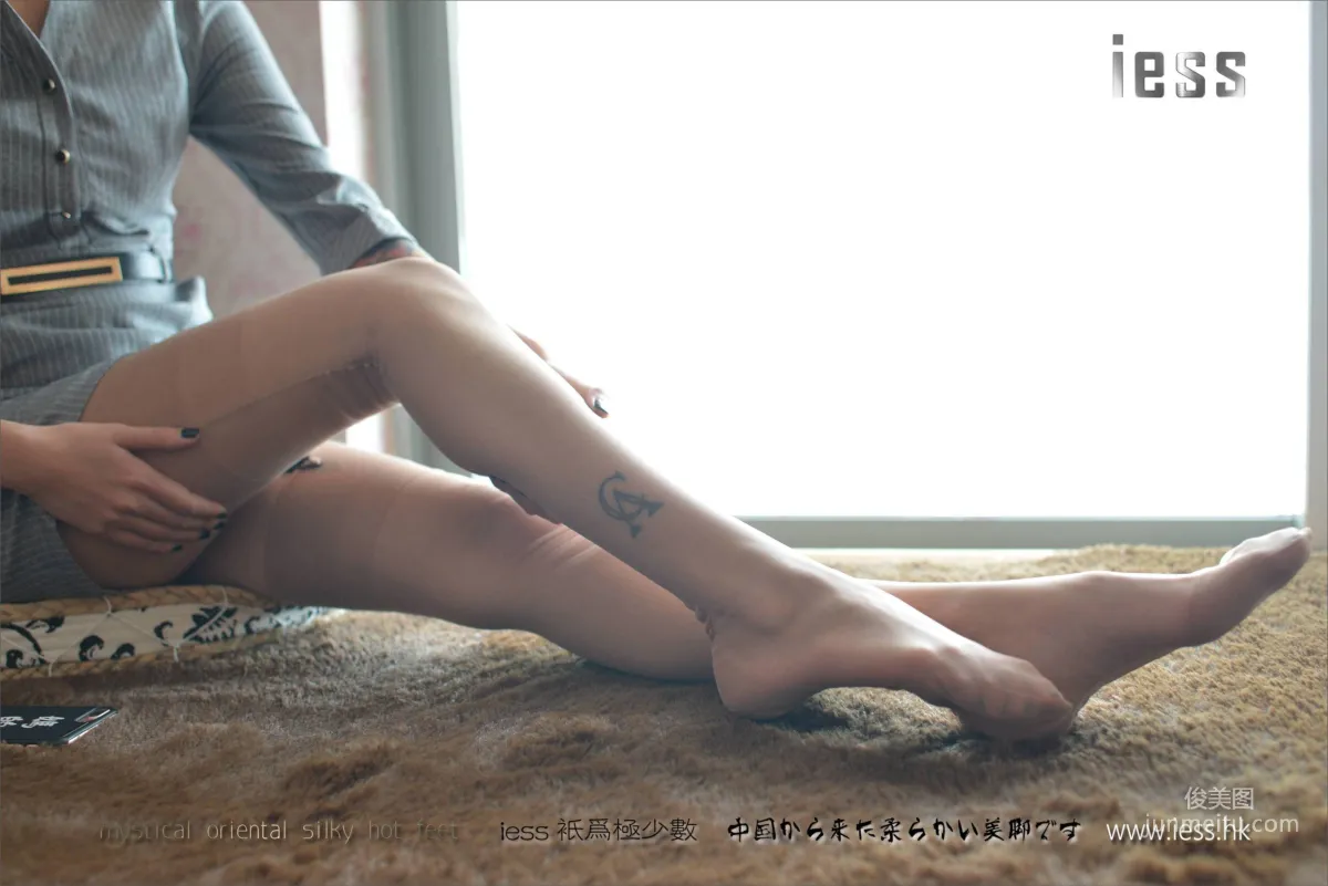 Silk Feet Bento 107 Xiao Xiao, Non-Stretch Pure Nylon Stockings [IESS] Photo Set photo 76