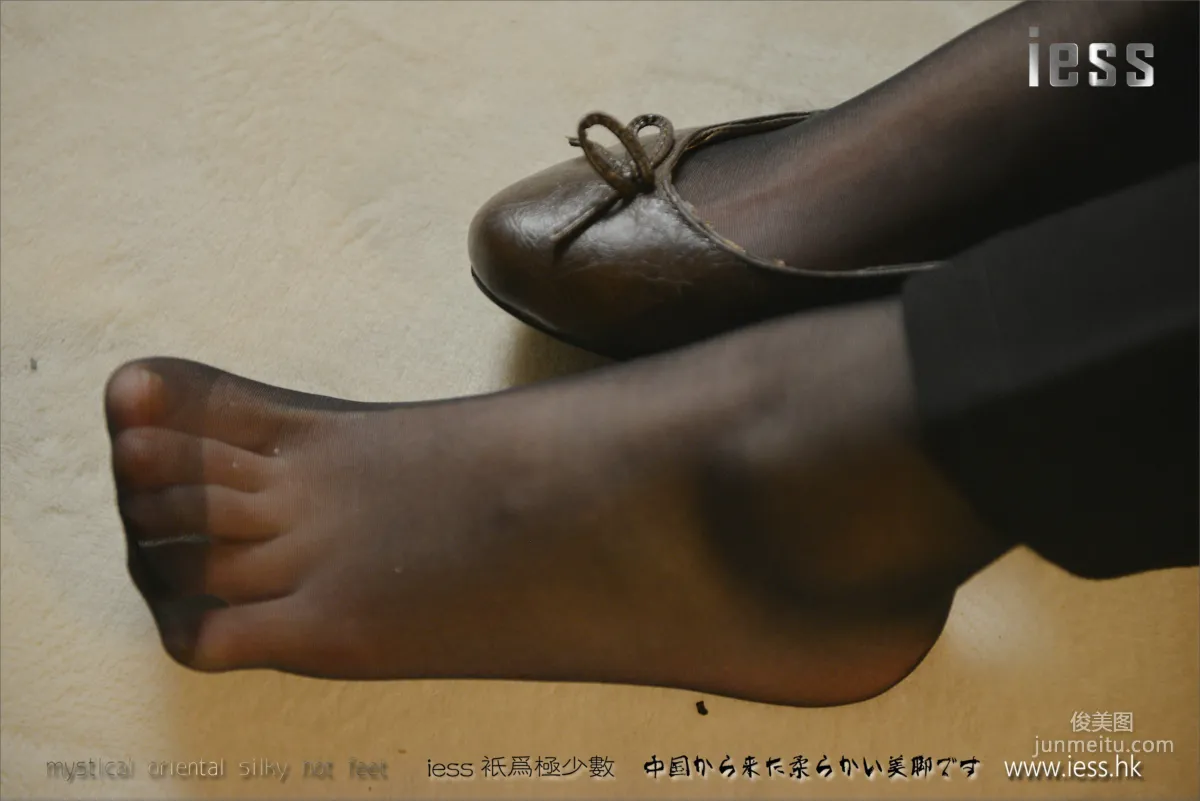 Stockings Bento 063 Xiao Xi "Short Stockings Under the Desk Lamp" [IESS] Photo Set photo 46
