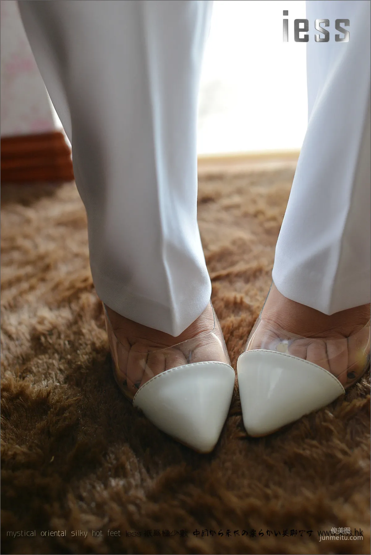 Silk Feet Bento 058 Xuan Nian Collection - Bare Feet High Heels [IESS] Photo Set photo 60