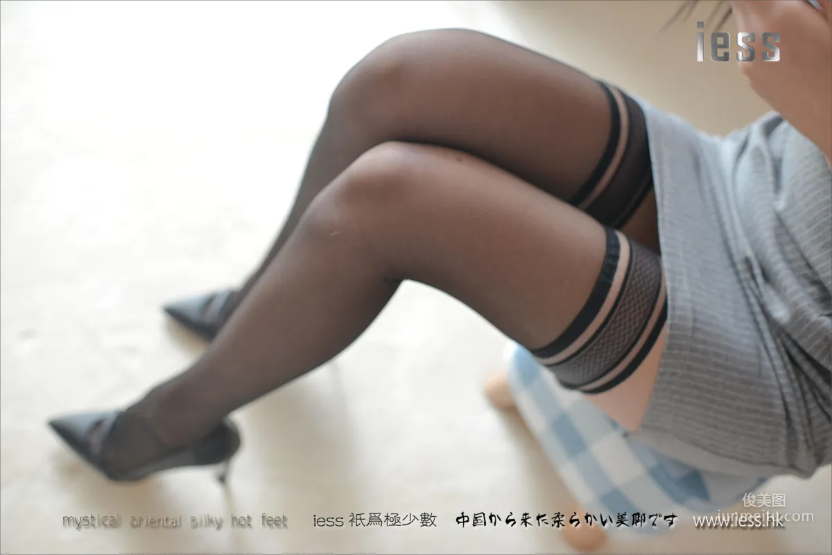 Silk Legs Bento 095 Xiao Xiao, Black Stockings Queen [IESS] Photo Set photo 94
