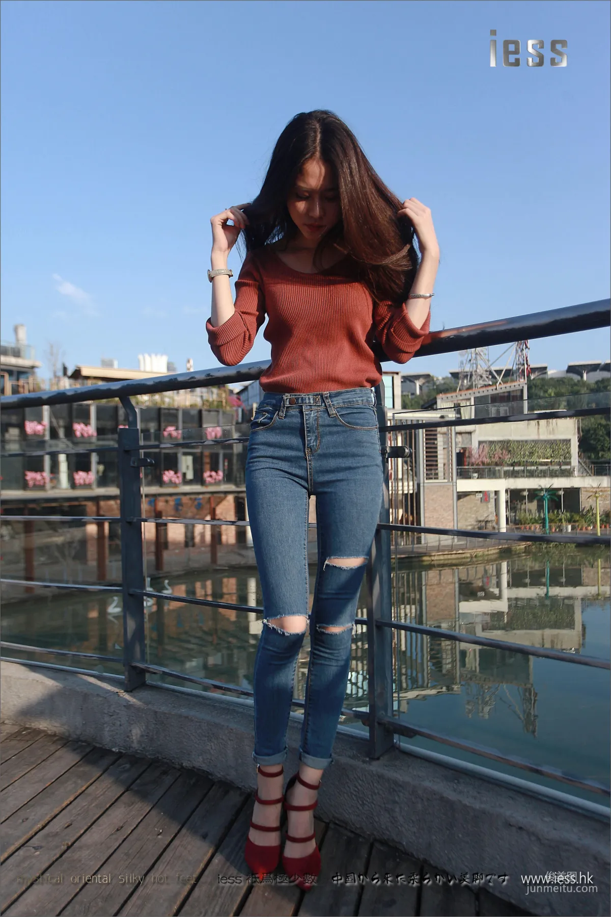 Silk Stockings Bento 102 Jia Ye, Fairy Brand Jeans and High Heels with Flesh Stockings [IESS] Photo Set photo 59
