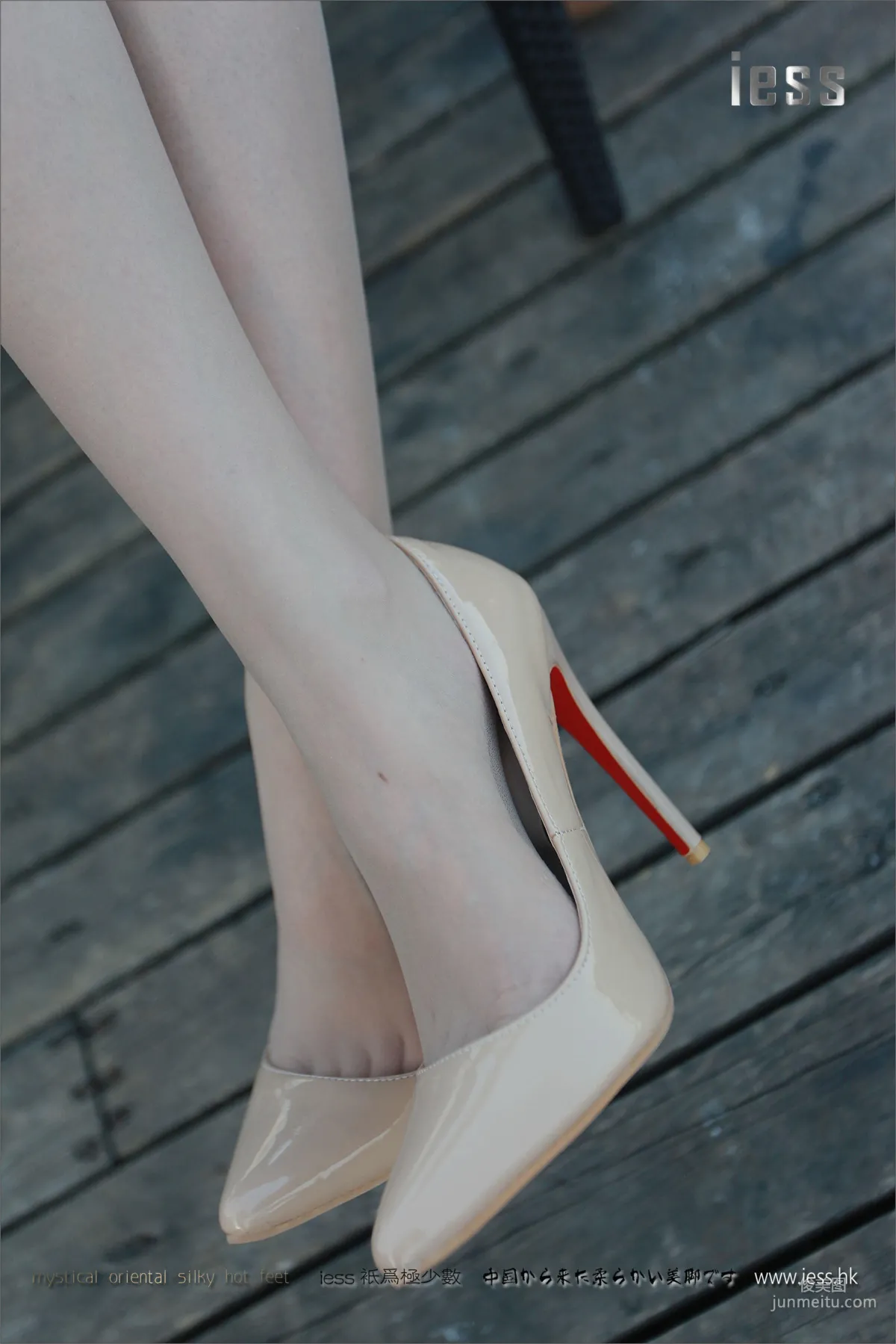 Silk Feet Bento 075 Jia Jia Jia Jia's Ultra-Sheer Flesh Stockings [IESS] Photo Set photo 28