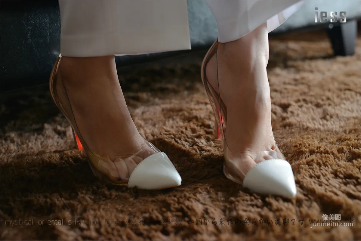 Silk Feet Bento 058 Xuan Nian Collection - Bare Feet High Heels [IESS] Photo Set photo 91