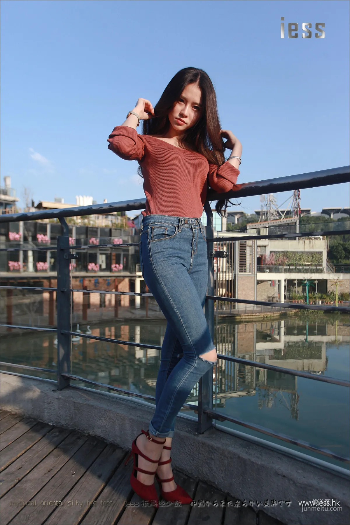Silk Stockings Bento 102 Jia Ye, Fairy Brand Jeans and High Heels with Flesh Stockings [IESS] Photo Set photo 57