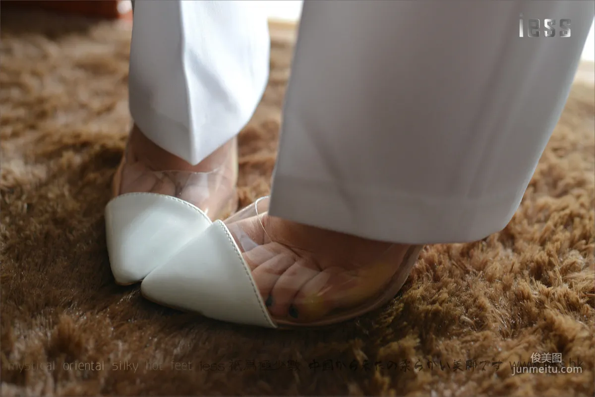Silk Feet Bento 058 Xuan Nian Collection - Bare Feet High Heels [IESS] Photo Set photo 77