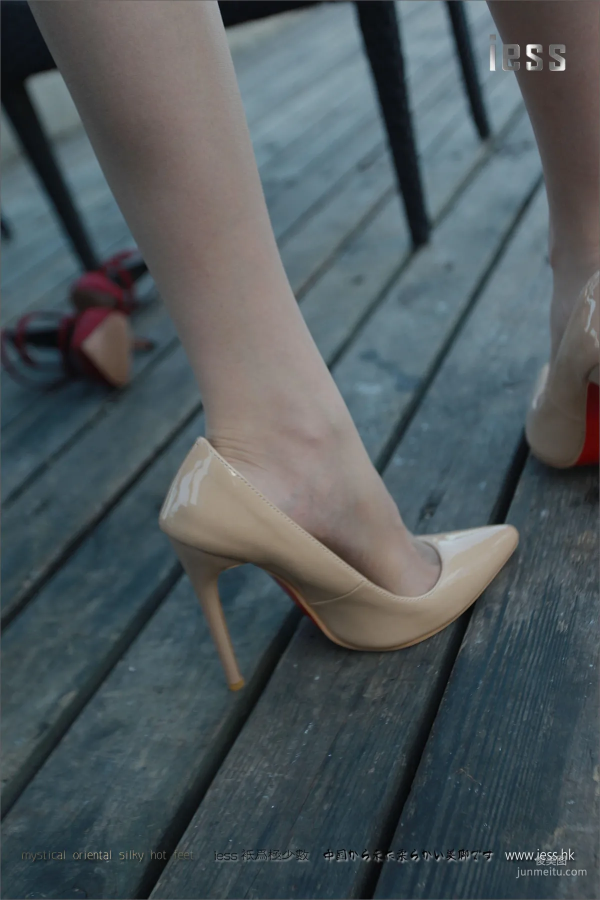Silk Feet Bento 075 Jia Jia Jia Jia's Ultra-Sheer Flesh Stockings [IESS] Photo Set photo 14