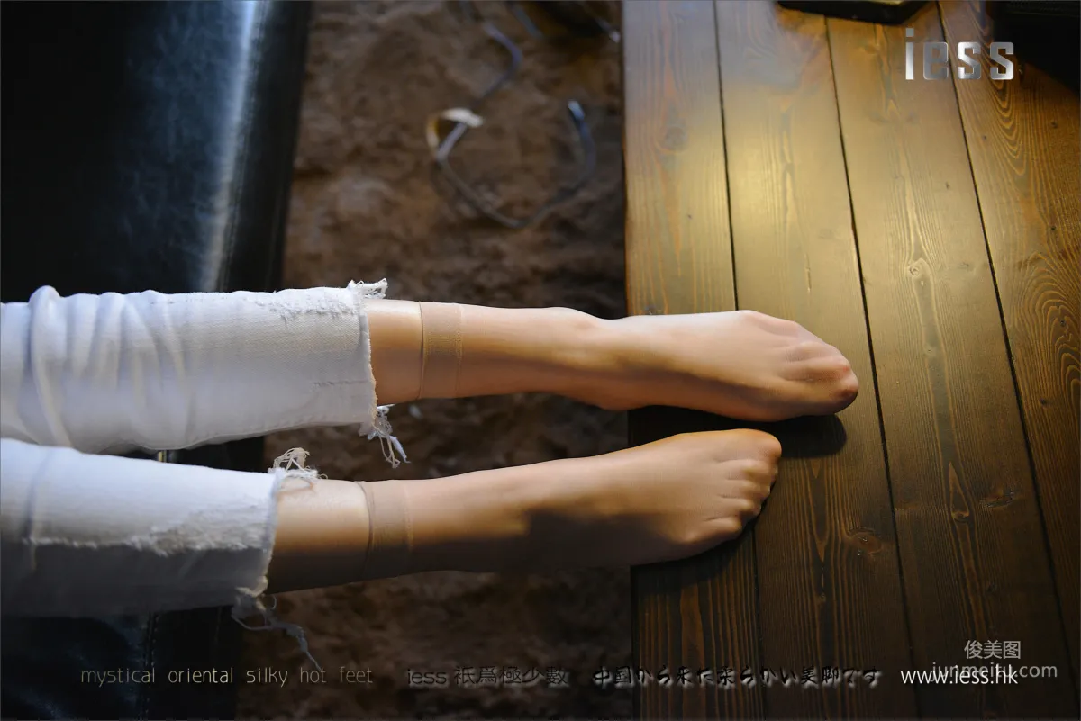 Silk Stockings Bento 090 Xiao Xi Short Flesh Stockings Close-Up Collection [IESS] Photo Set photo 34