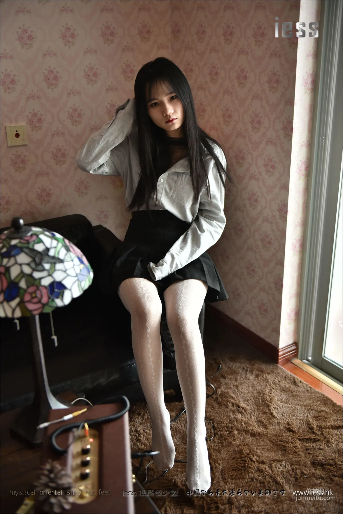 Silk Stockings Bento 097 Qi Qi, Qi Qi's Lace Pantyhose [IESS] Photo Set photo 14