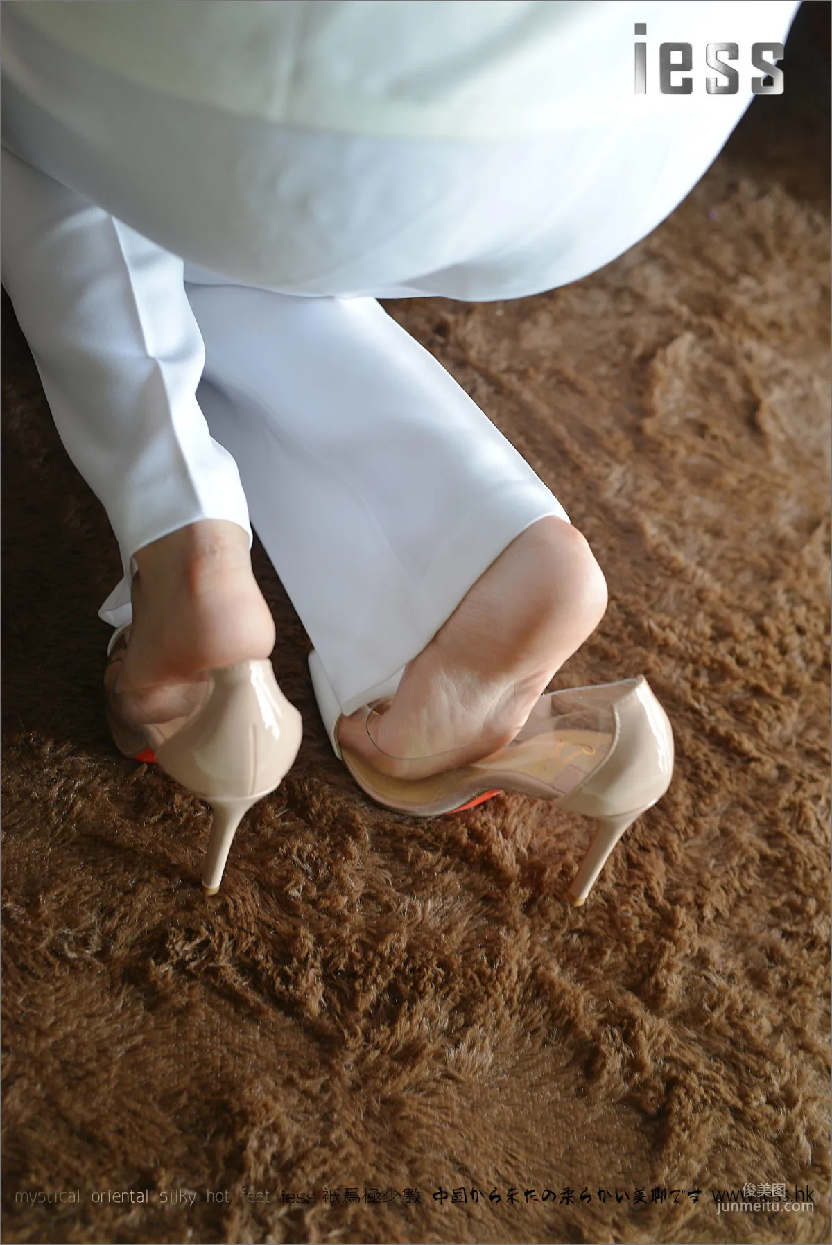 Silk Feet Bento 058 Xuan Nian Collection - Bare Feet High Heels [IESS] Photo Set photo 78