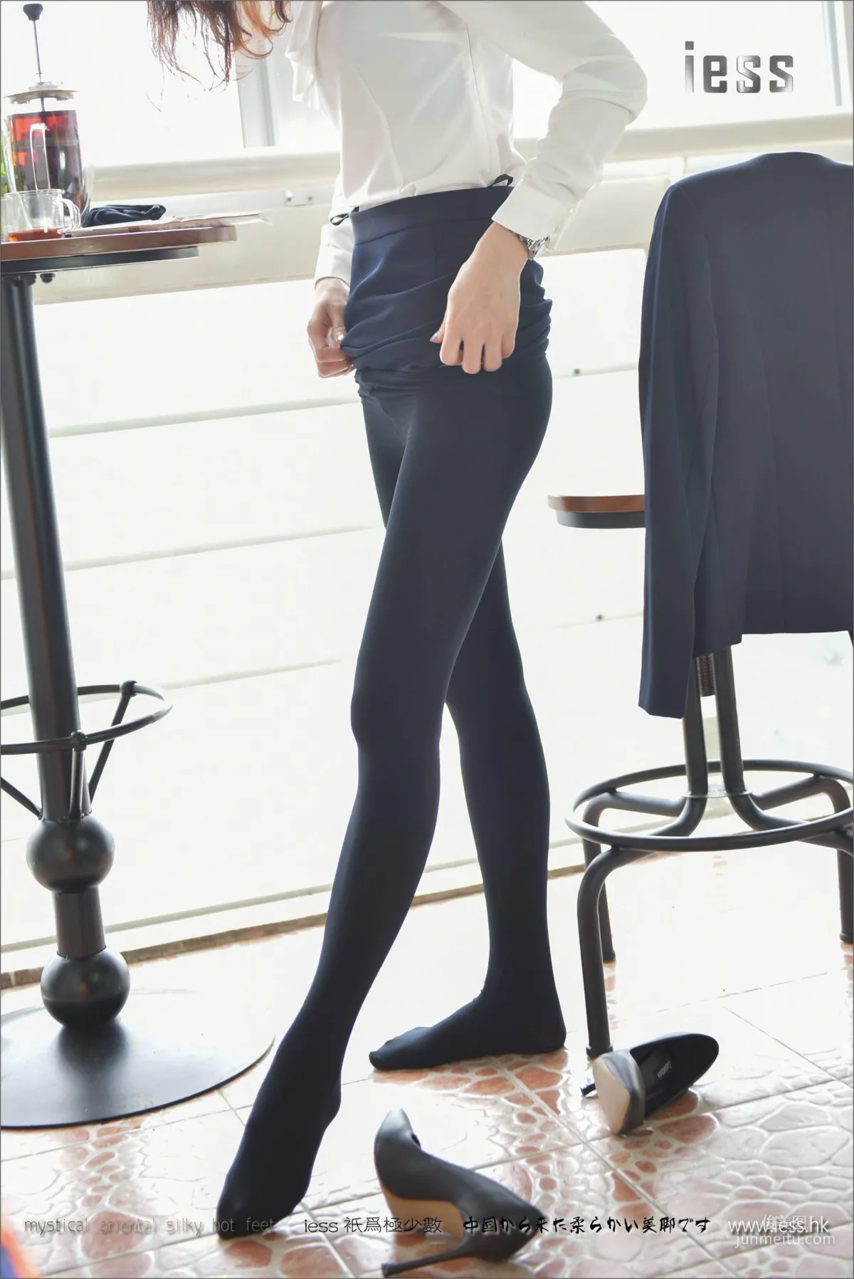 Silk Feet Bento 103 Xiao Liu, The Unsatisfied Thick Black Stockings [IESS] Photo Set photo 19