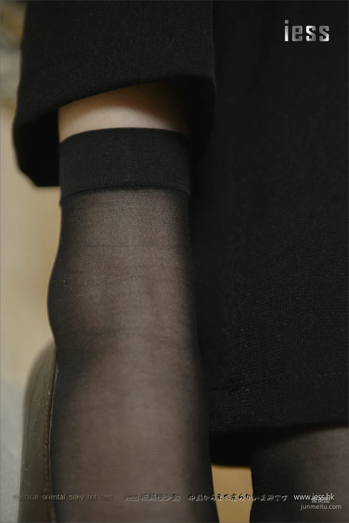 Stockings Bento 063 Xiao Xi "Short Stockings Under the Desk Lamp" [IESS] Photo Set photo 33