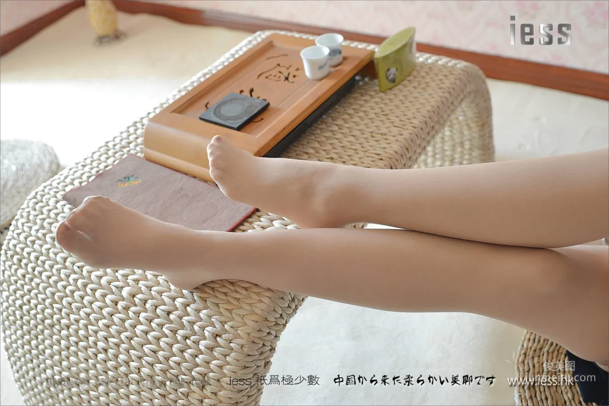 Silk Feet Bento 113 Zhang Xinyue, My Senior Is Called Dangyang, Prequel [IESS] Photo Set photo 33