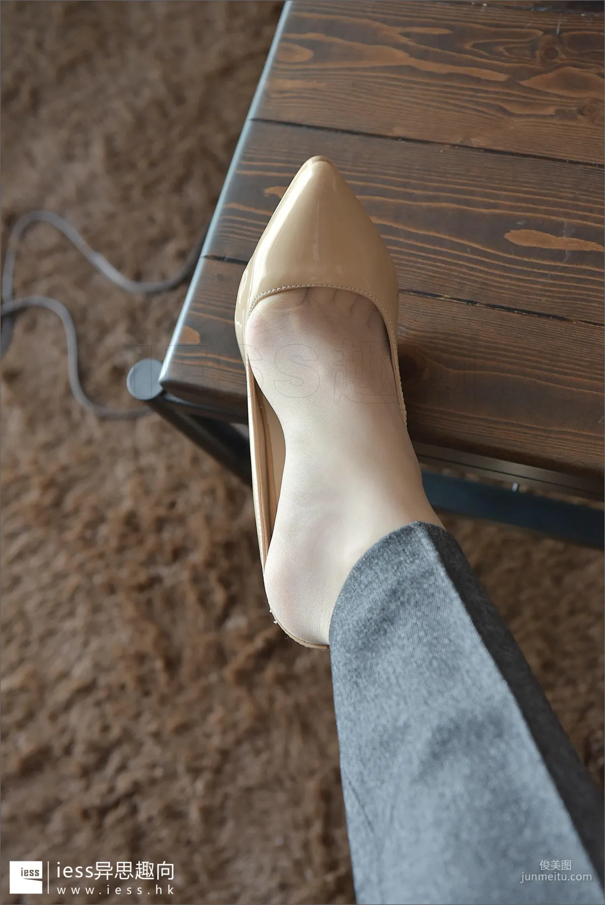 Silk Stockings Bento 125 Teacher Zhao, Uniform, Stockings and Teacher Zhao [IESS] Photo Set photo 42