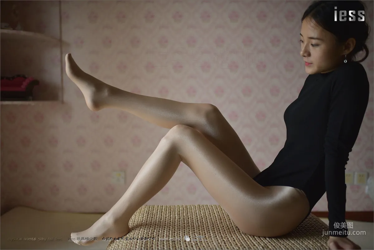Silk Feet Bento 120 Xiao Liu, Shebin Stockings Are Here (2) [IESS] Photo Set photo 64