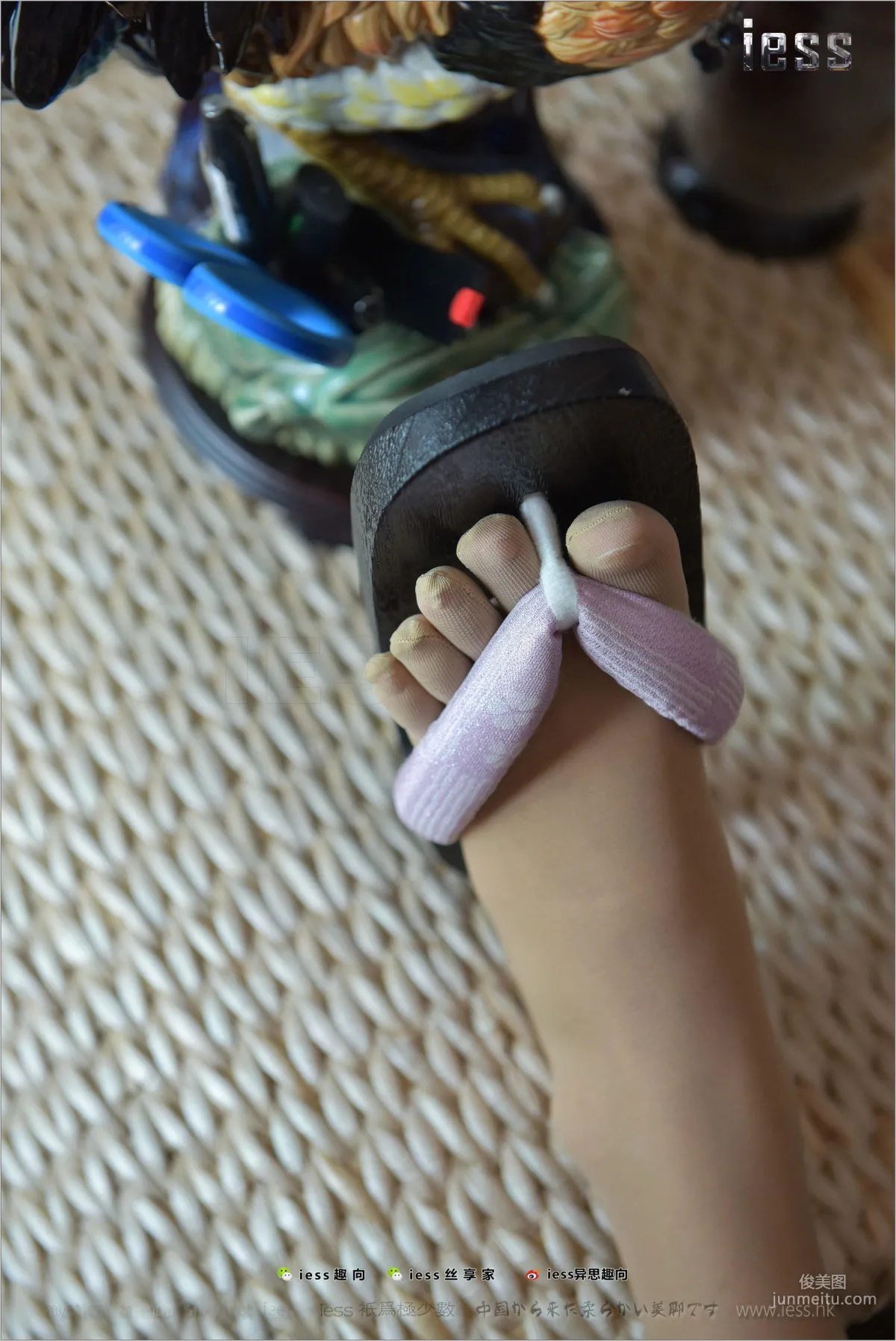 Silk Feet Bento 144 'The Collapsing Five-Toe Socks' [IESS] Photo Set photo 38