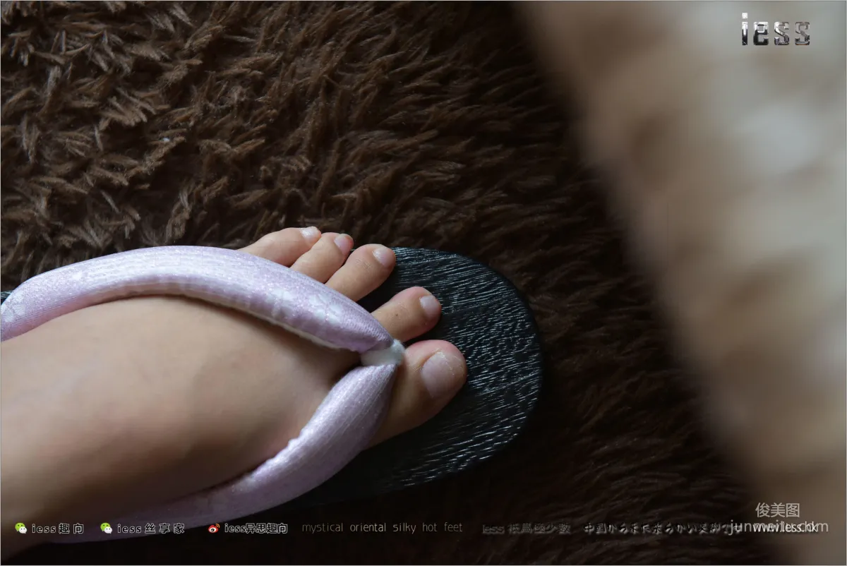 Silk Feet Bento 144 'The Collapsing Five-Toe Socks' [IESS] Photo Set photo 55