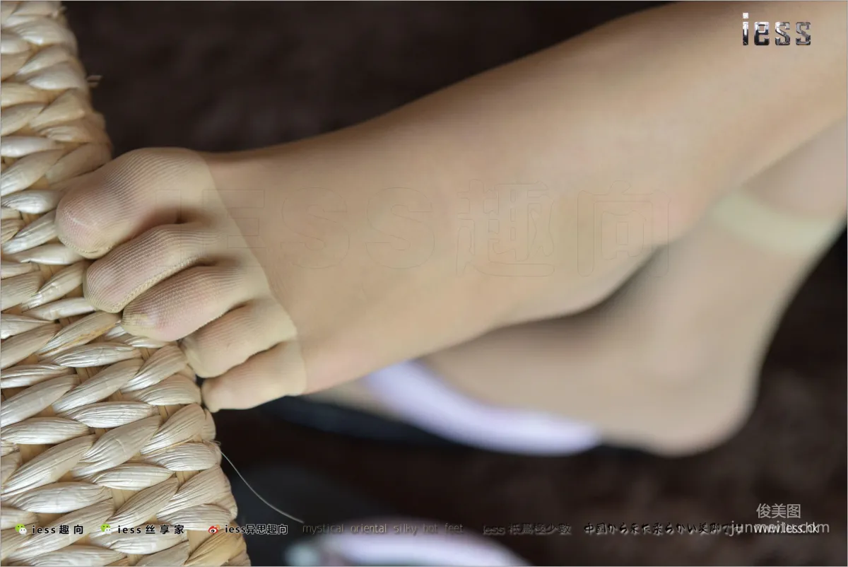 Silk Feet Bento 144 'The Collapsing Five-Toe Socks' [IESS] Photo Set photo 15