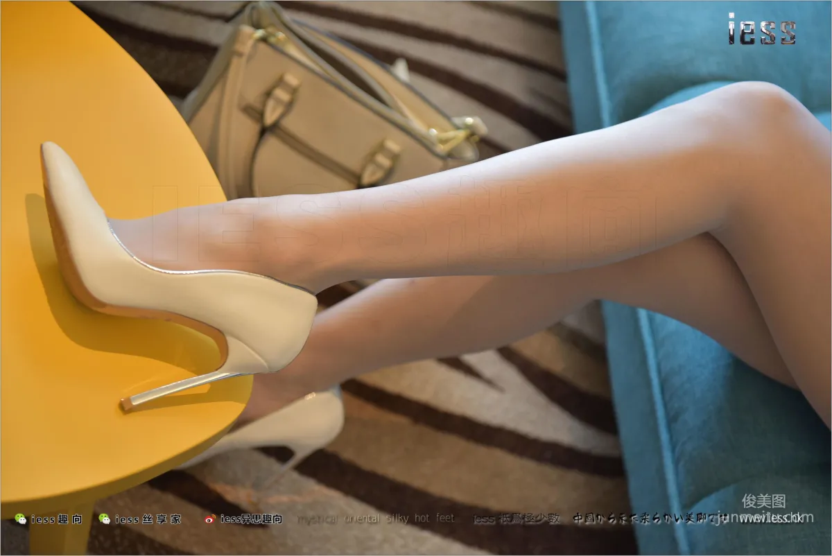 Silk Stockings Bento 140 Qiuqiu, White High Heels White Stockings White Suit Skirt [IESS] Photo Set photo 5
