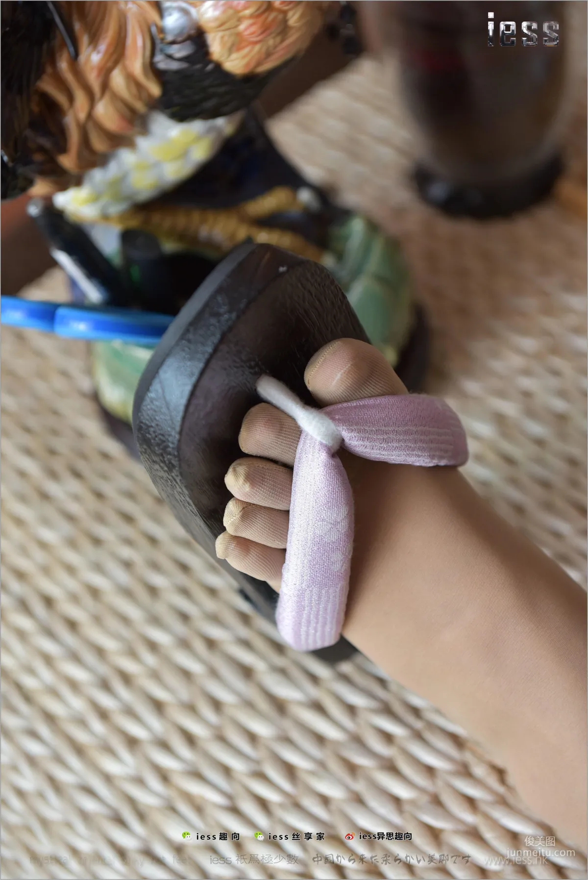 Silk Feet Bento 144 'The Collapsing Five-Toe Socks' [IESS] Photo Set photo 43