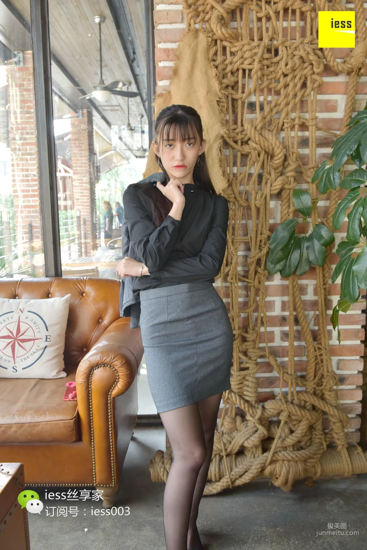 Si Xiang Jia 040 Qiuqiu, I Miss That Qiuqiu in Uniform II [IESS] Photo Set photo 15