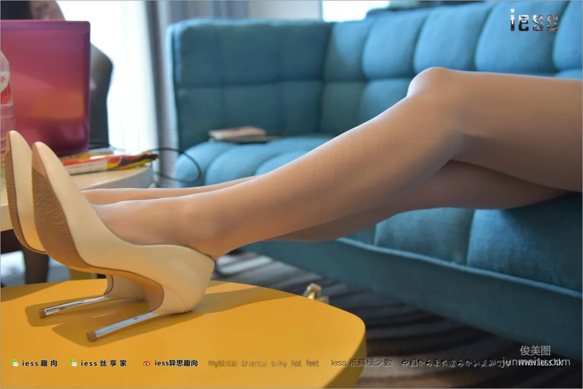 Silk Stockings Bento 140 Qiuqiu, White High Heels White Stockings White Suit Skirt [IESS] Photo Set photo 16