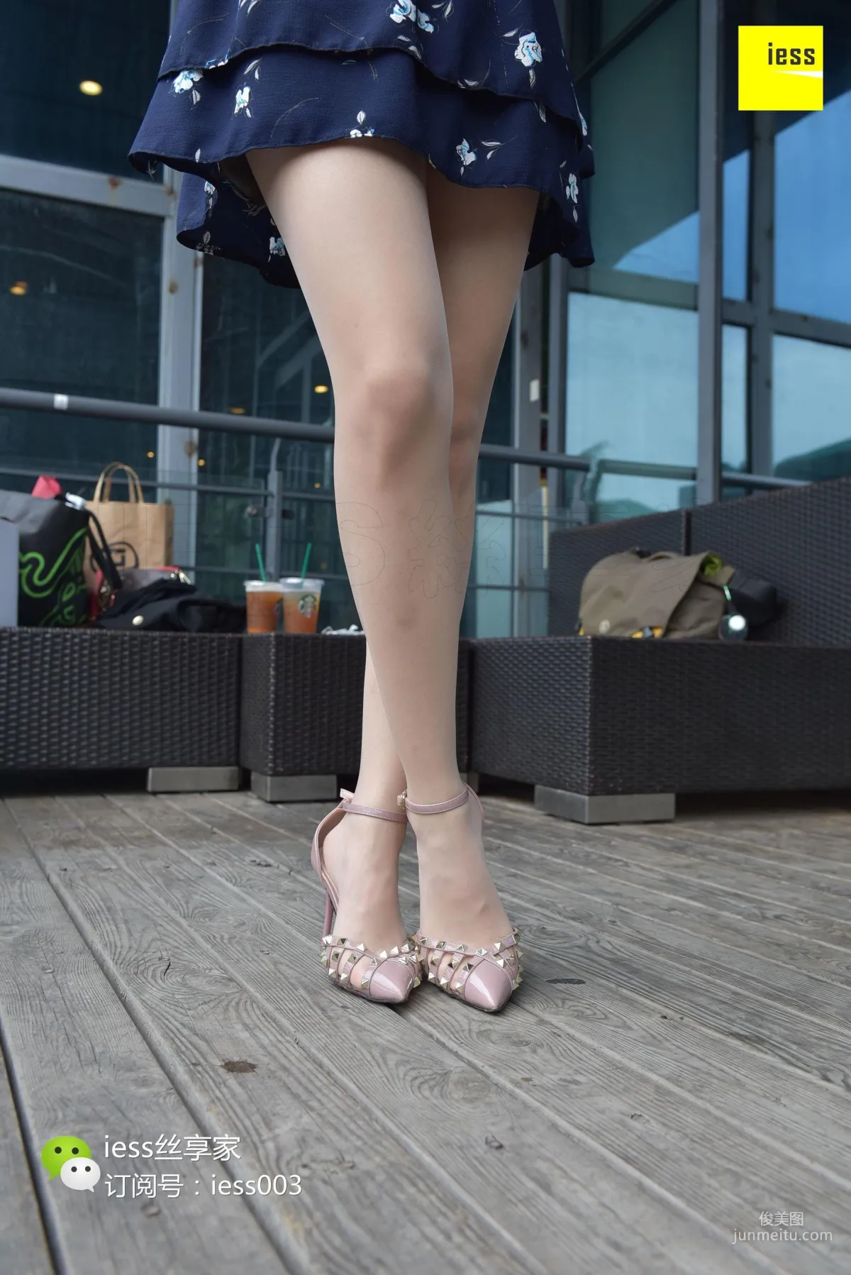 Silk Enjoyer 038 Xin Xin, The Girl Sunbathing at Starbucks II [IESS] Photo Set photo 20
