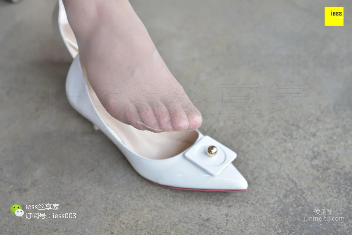 Silk Enjoyer 046 Qiuqiu Besides White, Still White II [IESS] Photo Set photo 53