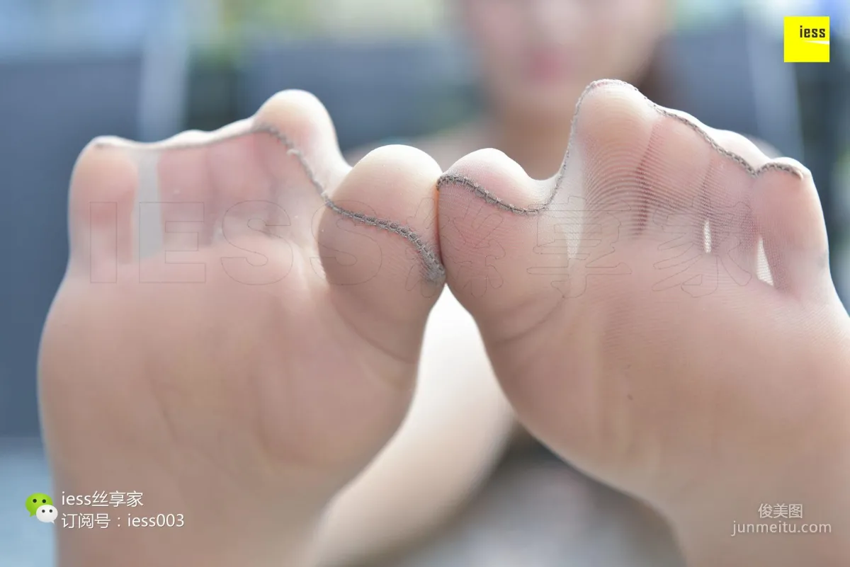 Silk Enjoyer 052 Xiao Xue "Making a Heart with Stocking Feet" [IESS] Photo Set photo 93