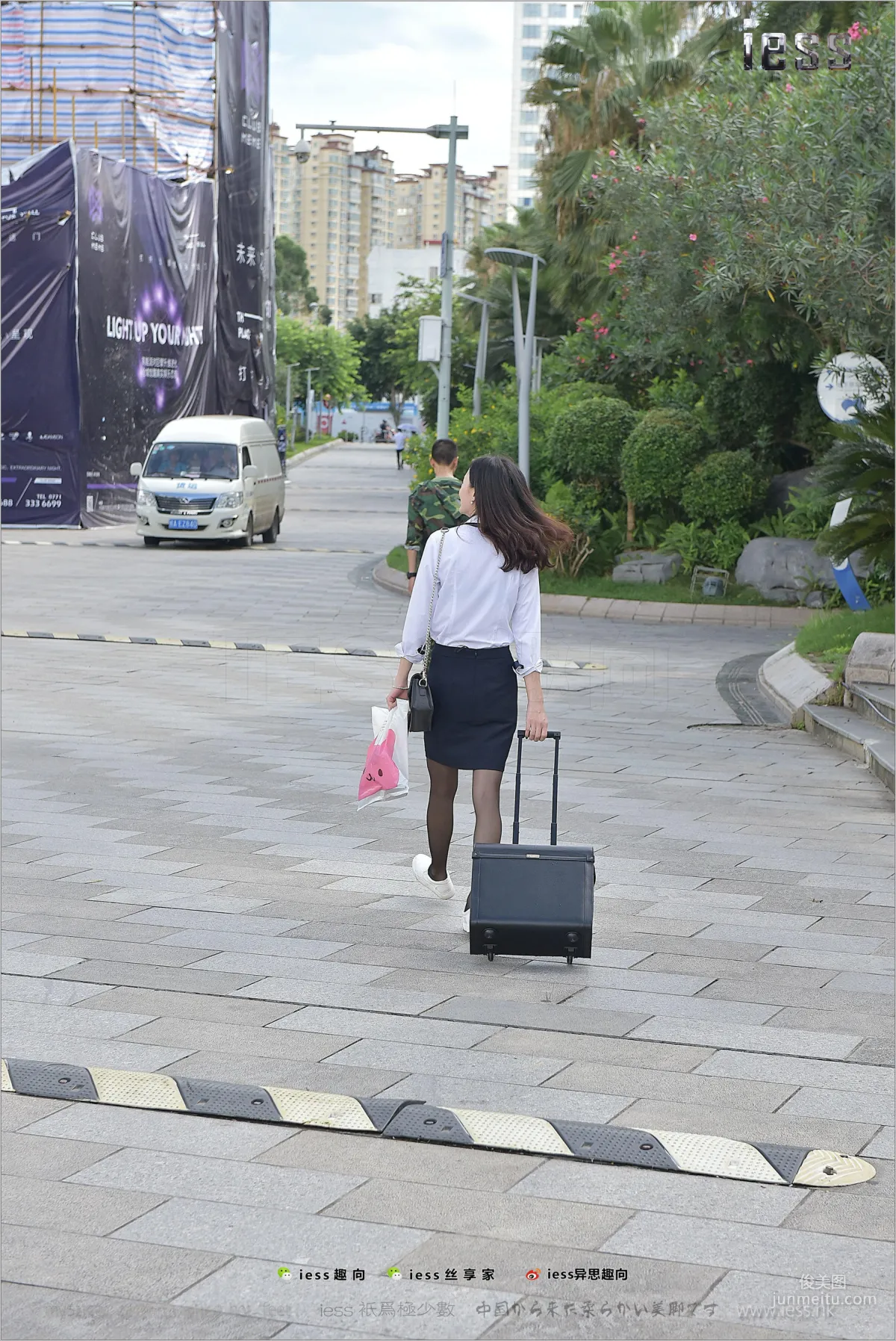 Silk Stockings Bento 151 Xiao Liu "Xiao Liu Outdoor Black Stockings Show" [IESS] Photo Set photo 97