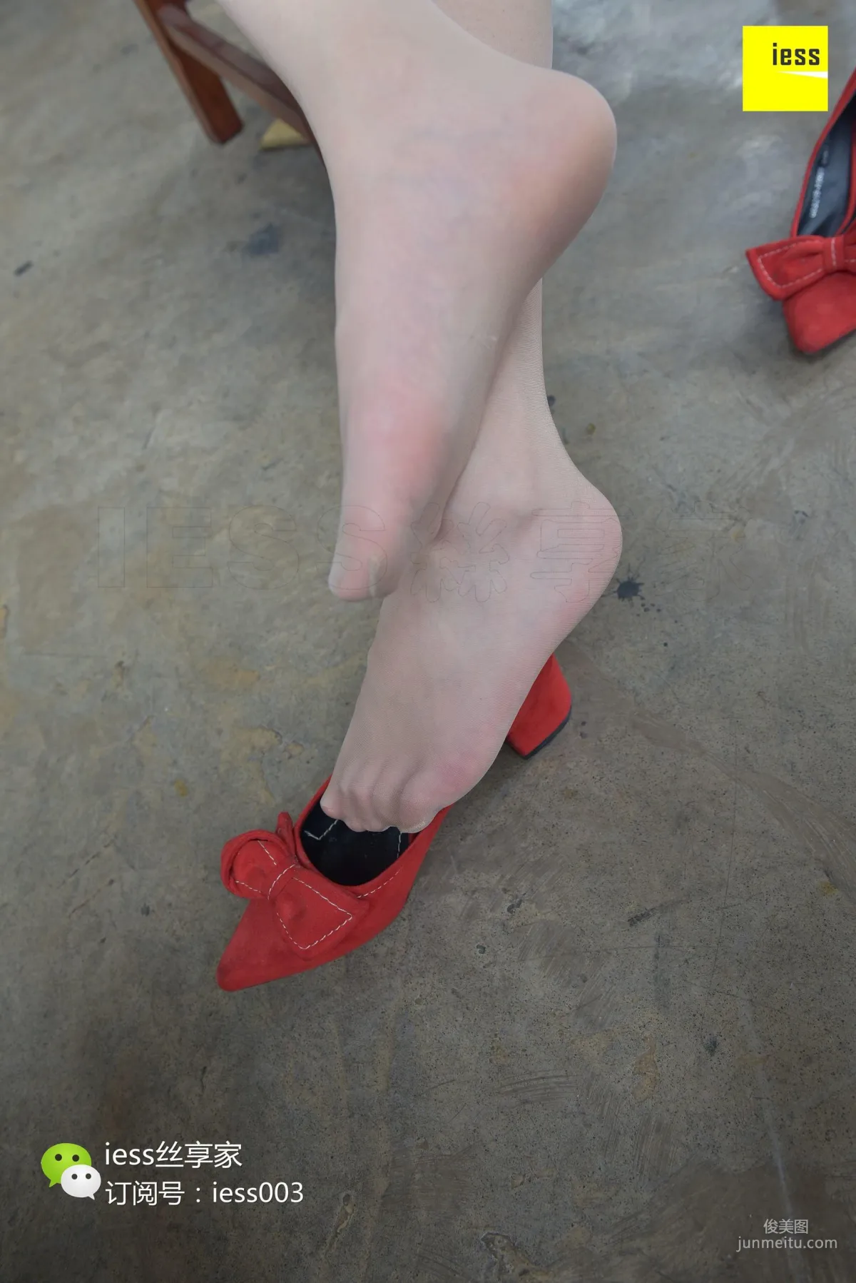 Silk Enjoyer 044 Wen Xin 《Let Go of That Little Red Shoe, Let Me Do It!》[IESS] Photo Set photo 62