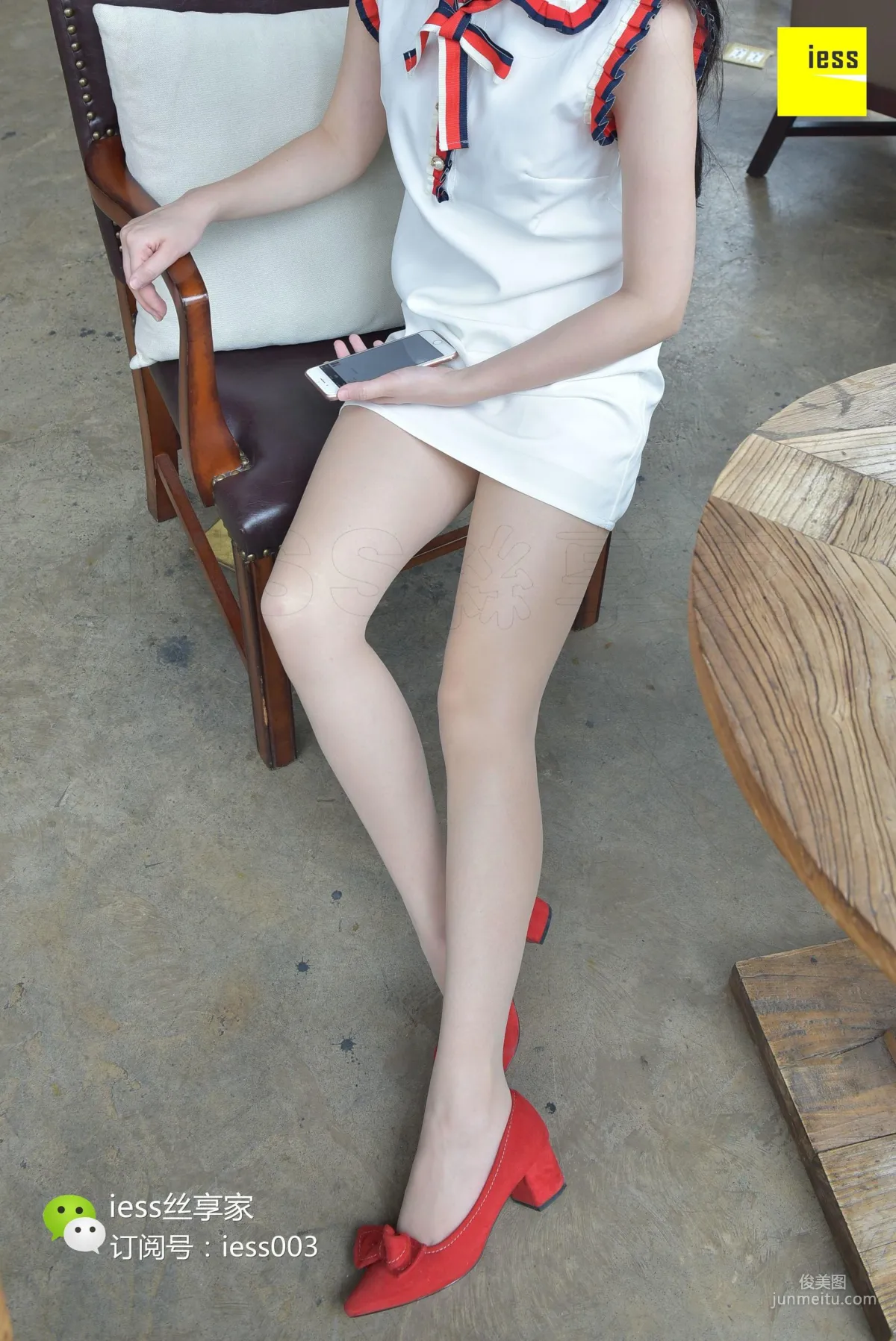 Silk Enjoyer 044 Wen Xin 《Let Go of That Little Red Shoe, Let Me Do It!》[IESS] Photo Set photo 71