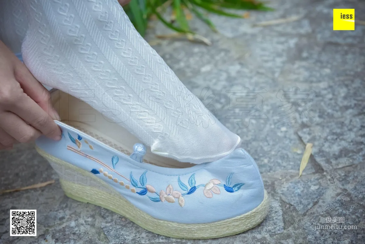 Silk Enjoyer 122 Mu Mu, Hanfu Embroidered Shoes White Socks [IESS] Photo Set photo 46
