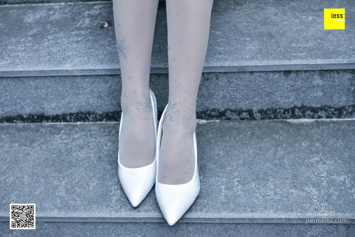 Si Xiang Jia 107 Jing Jing, Crystal White Stockings [IESS] Photo Set photo 67