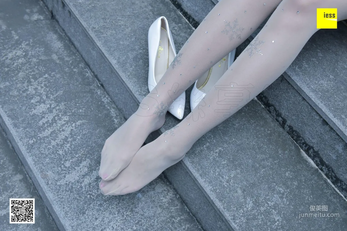 Si Xiang Jia 107 Jing Jing, Crystal White Stockings [IESS] Photo Set photo 76