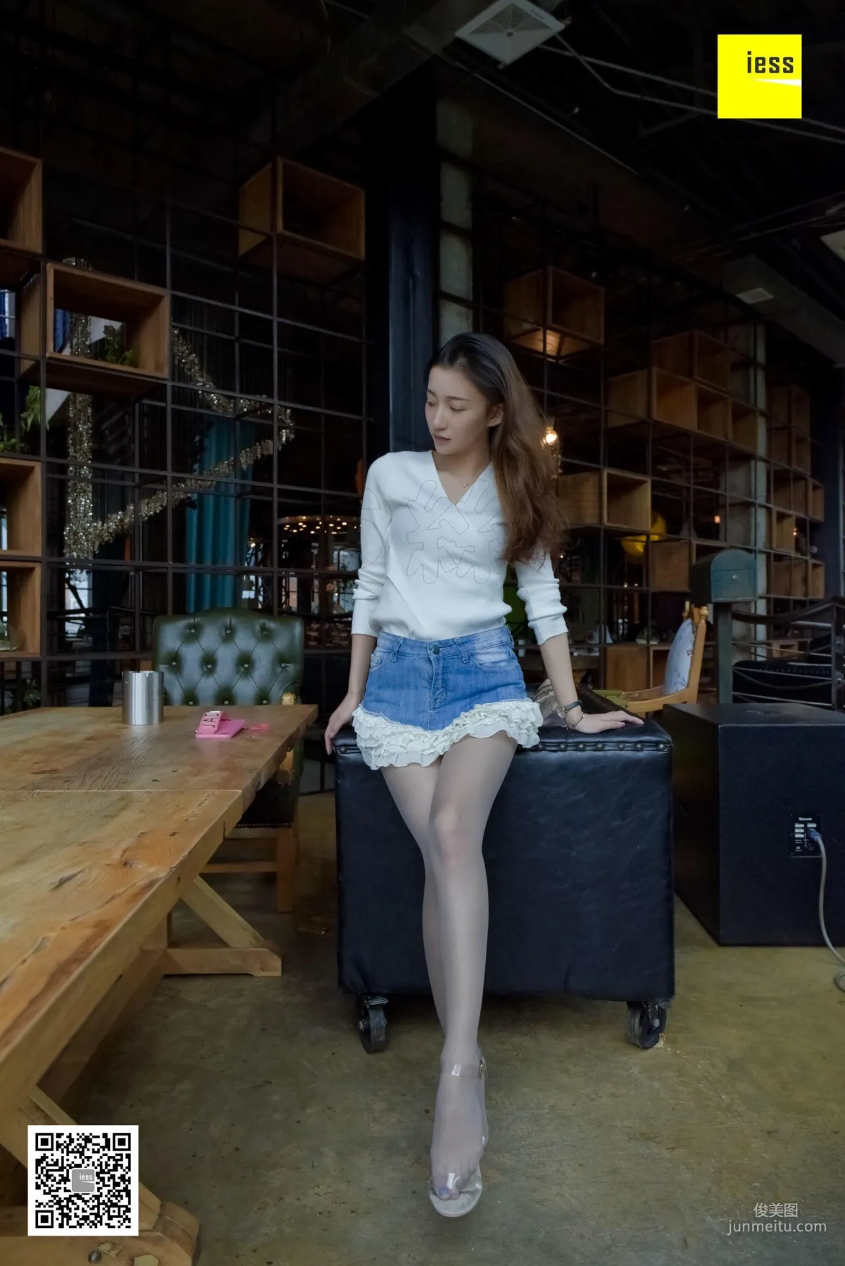 Silk Enjoyer 131 Qiuqiu, A Girl's Feelings Are Always Poetry [IESS] Photo Set photo 44