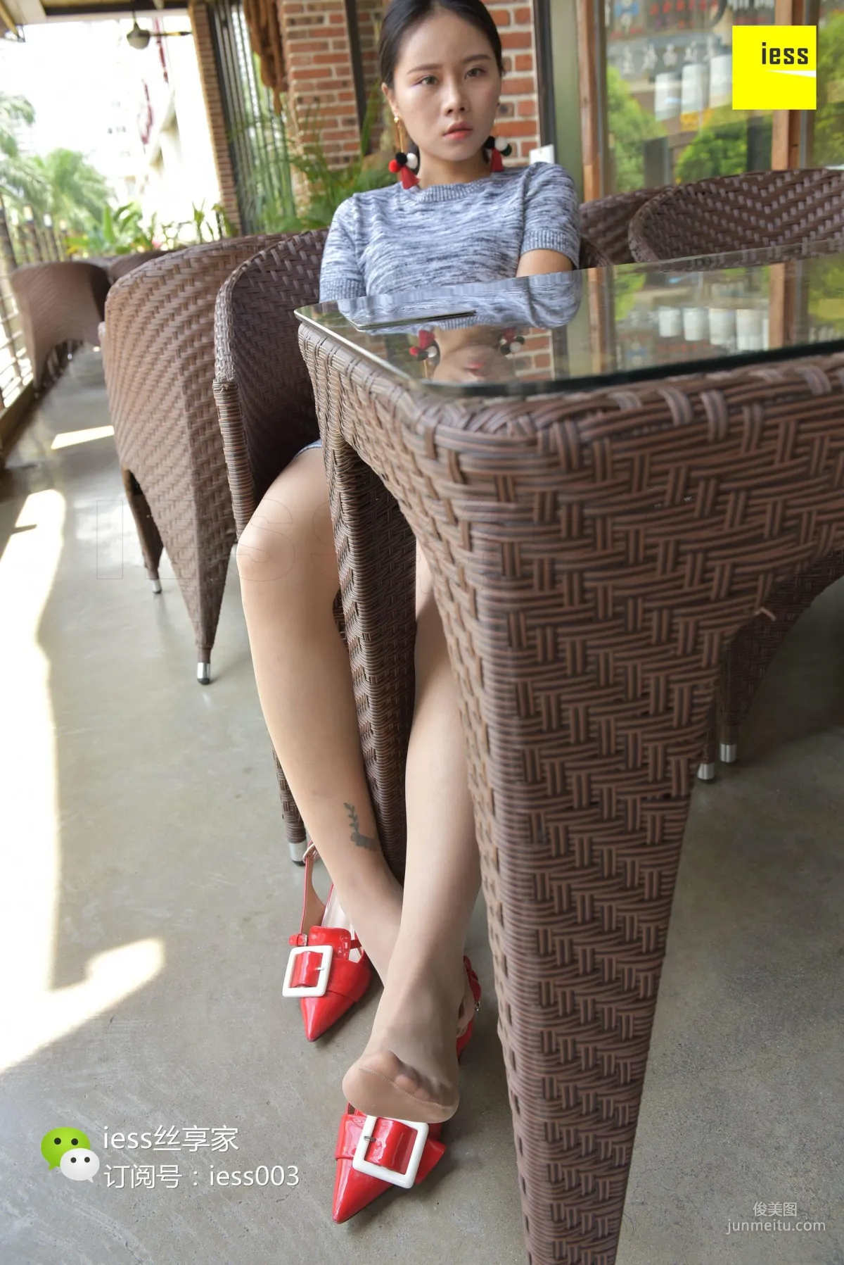 Si Xiang Jia 080 Biao Mei 《From the Table to Under the Table Perspective》 [IESS] Photo Set photo 88