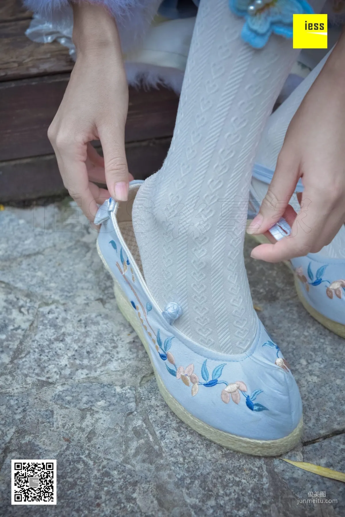 Silk Enjoyer 122 Mu Mu, Hanfu Embroidered Shoes White Socks [IESS] Photo Set photo 40