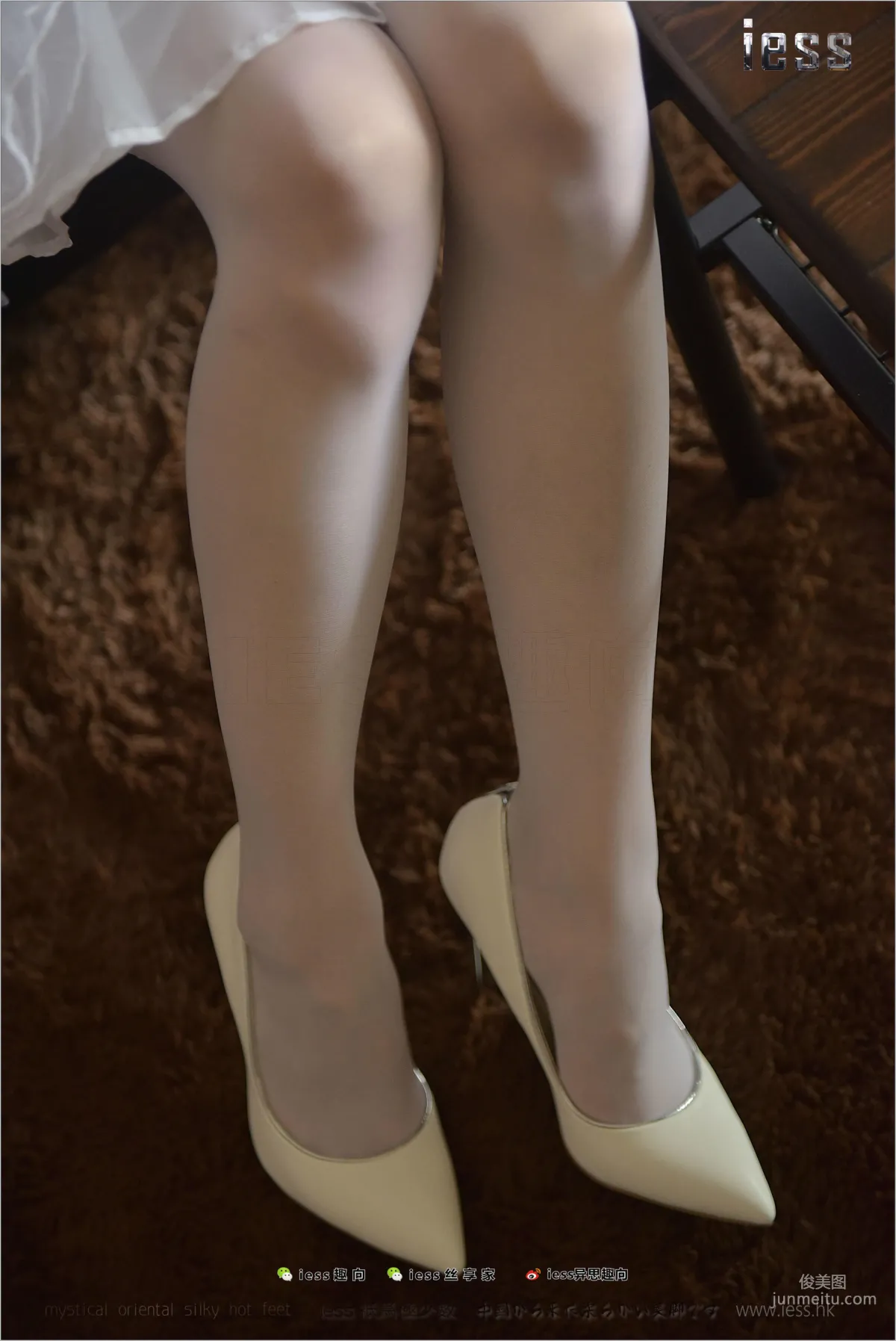 Silk Stockings Bento 159 Xiao Liu White Silver Ear [IESS] Photo Set photo 44