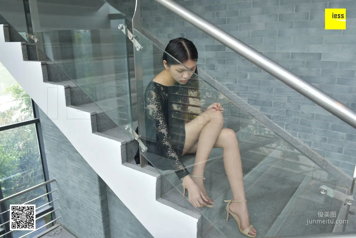 Silk Enjoyer 118 Qi Qi《Nothing Is Sexier Than Brown Stockings II》[IESS] Photo Set photo 24