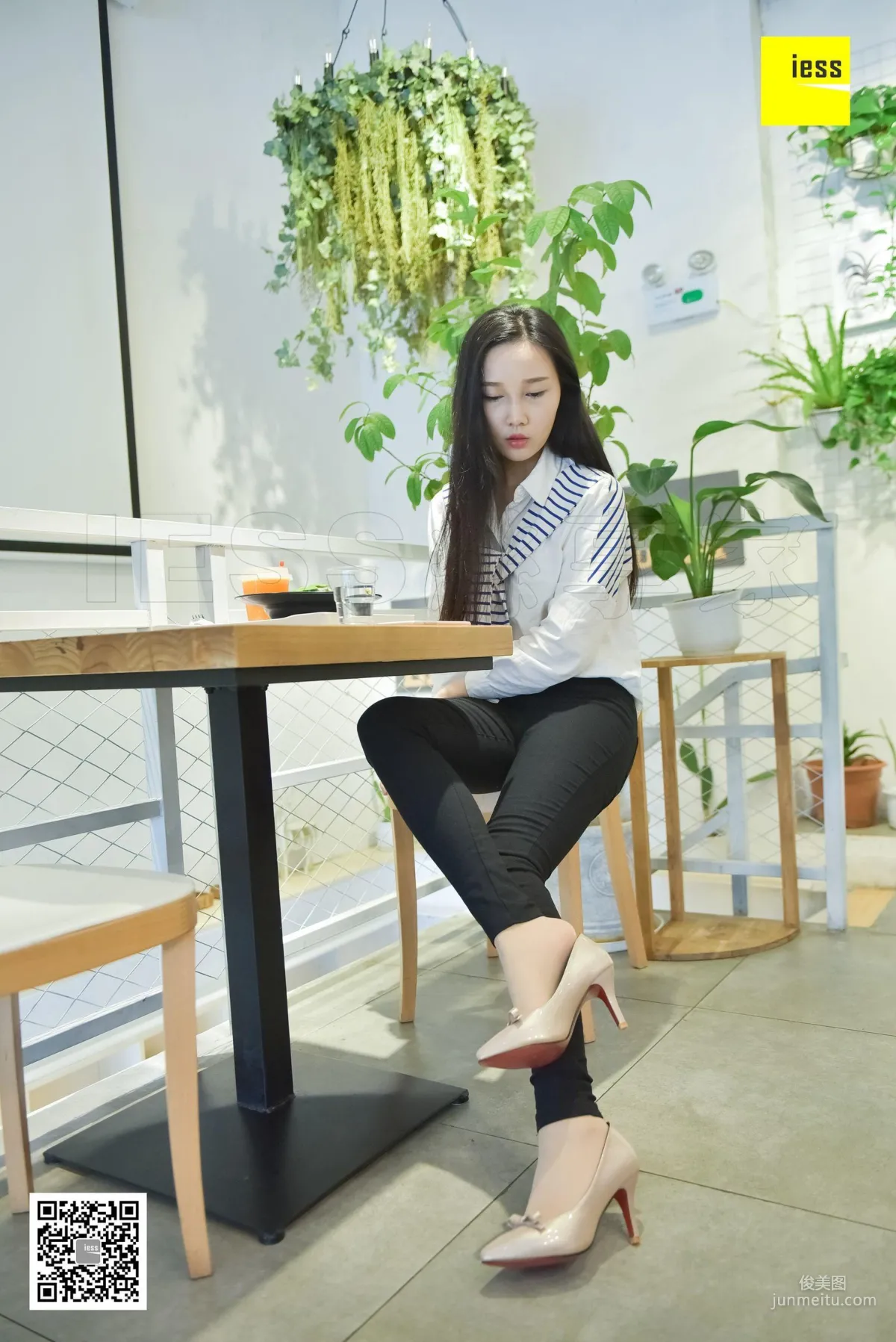 Si Xiang Jia 119 Wen Xin, Never Forget, There Will Always Be an Echo [IESS] Photo Set photo 17