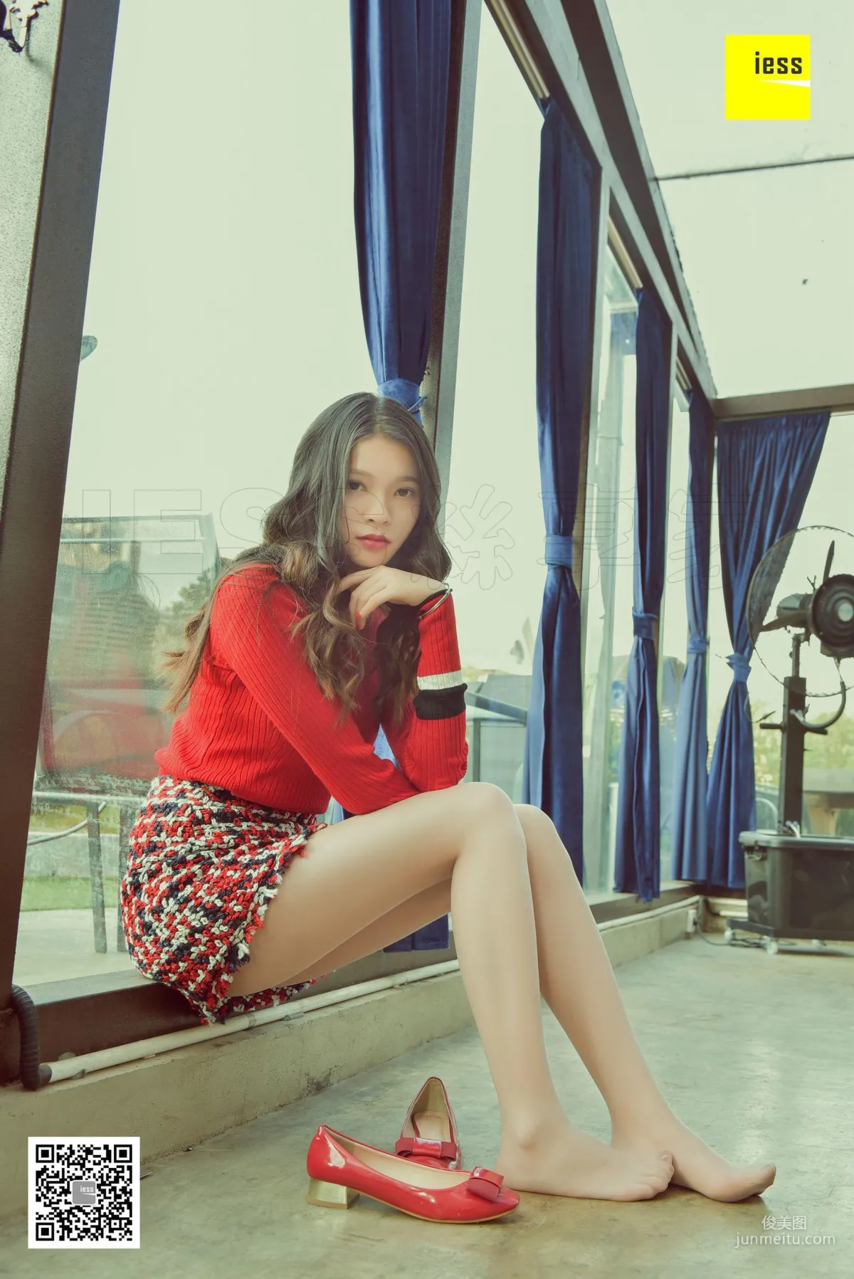 Si Xiang Jia 132 Qi Qi "Qi Qi Wishes You a Merry Christmas" [IESS] Photo Set photo 7