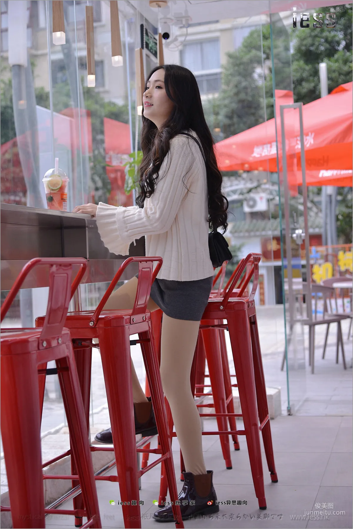 Silk Feet Bento 176 Xing Zi, Damn, Pantyhose [IESS] Photo Set photo 98